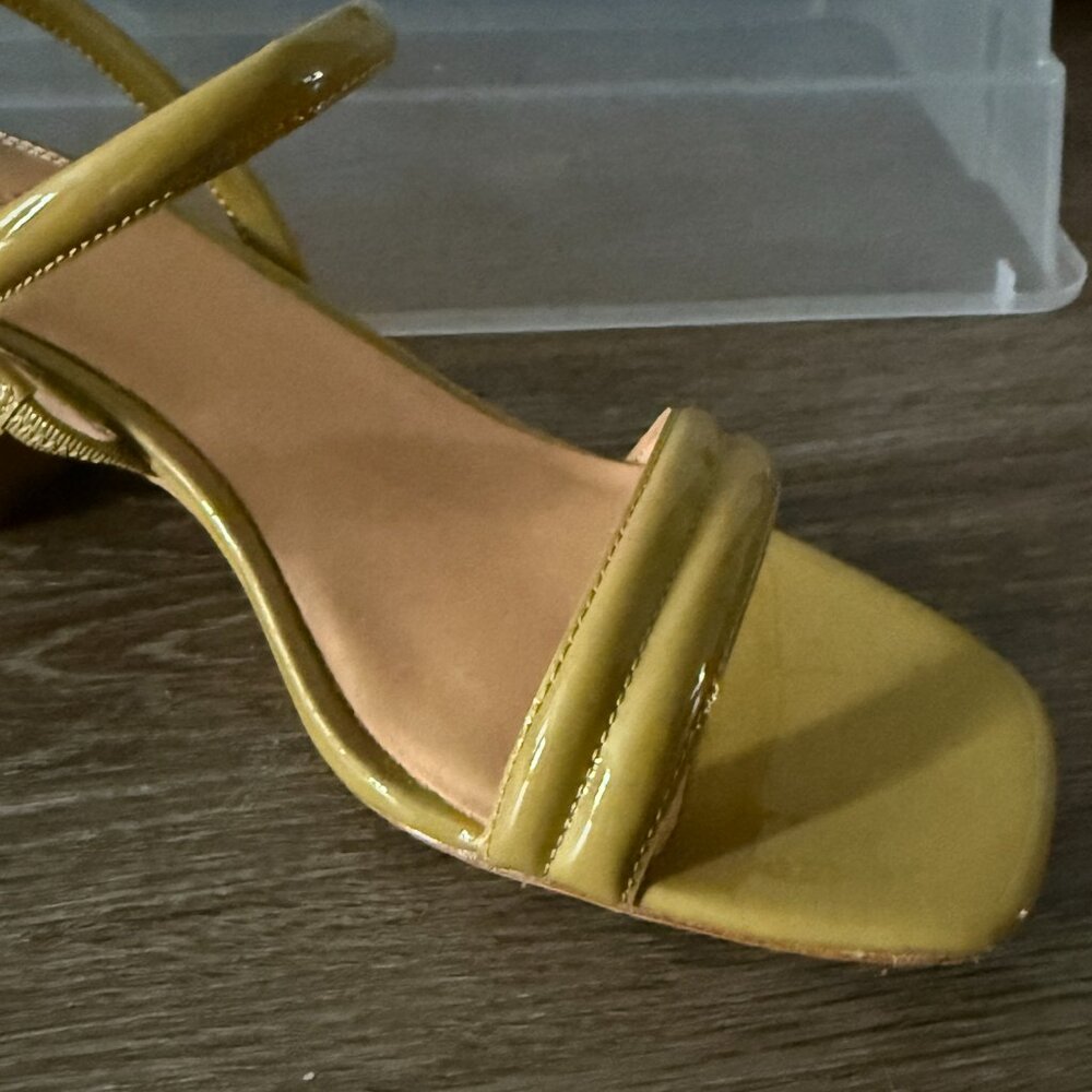 Bill Blass Anthropologie Meri Slingback Heels: Chartreuse Size 8 - Picture 5 of 5